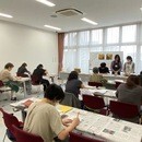 ヨルノアトリエの開催する講座の風景