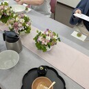 お花とお抹茶で季節のテーブルを彩ります。の講座の風景