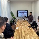 ゲーム感覚で楽しみながら違いを実感できるワイン教室の講座の風景