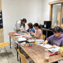 経験0から服作りも！自分で作りたいを叶えるレッスンの講座の風景