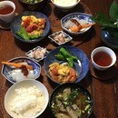 簡単料理を超簡単に高見えさせる「器」の使い方の講座の風景