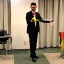 手が小さい関西出身マジシャンの講座の風景