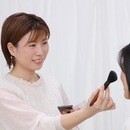 簡単・劇的印象アップ！パーソナルカラー＆メイク教室の講座の風景