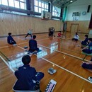 ストレスに負けない、心と身体づくりをヨガでしましょの講座の風景