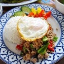 タイ料理教室スタジオアロイの講座の風景