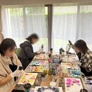 自分時間を楽しむ！アルコールインクアート教室の講座の風景