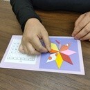 意欲的に手を動かしながら楽しく脳を活性化しませんかの講座の風景