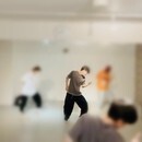 心と体をふっと軽くする「ゆるリズムダンス」の講座の風景