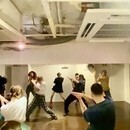 初心者でも楽しく踊れる🎶振りコピ専門ダンスレッスンの講座の風景