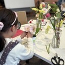 感性を育てる「花育」の講座の風景