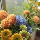 感性を育てる「花育」の講座の風景
