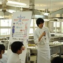 料理を趣味から職へ、レストランで通用する思考と技術の講座の風景