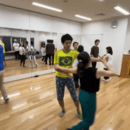 初心者でも楽しく踊れる！気軽に始めるダンスレッスンの講座の風景