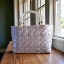 きれいに作れるコツがわかる！紙バンドレッスンの講座の風景