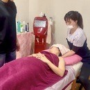 元気になるダイエットを体系化して伝える講師の講座の風景