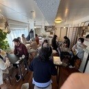 クリスタルボウル音浴で頭の休息と身体の安心を提供の講座の風景