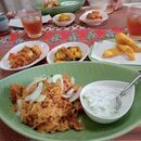 基本から応用のお料理まで丁寧に指導していますの講座の風景