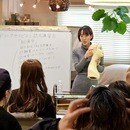 無理しない！50代からの大人のための健康美メイクの講座の風景
