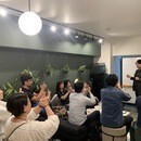 業界歴14年、TV出演実績もある催眠術師です！の講座の風景