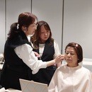 60代からの若見えメイク/ カバーする簡単テクの講座の風景