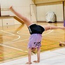 元USJショーダンサーから教わるバク転！！の講座の風景