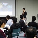 人と人の間に、「伝わる」をつくる講師の講座の風景