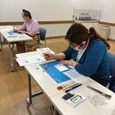 筆文字とラメ模様で、想いを伝える癒しのアート講座の講座の風景