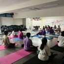 心療内科・精神科でも伝えるやさしいヨガの講座の風景