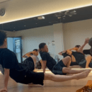 74歳現役が教える初心者向け体幹レッスンの講座の風景
