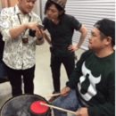 力みは練習不足じゃない。音が変わるドラムレッスンの講座の風景