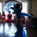 ベリーダンスで踊る瞑想・心を描くアートセラピーの講座の風景