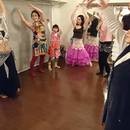 ベリーダンスで踊る瞑想・心を描くアートセラピーの講座の風景