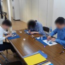 切り絵ワークショップ　初心者でも安心の講座の風景