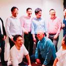 姿を世界に置く人生の学びの講座の風景