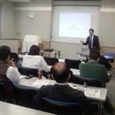 末次ゆうじ　40代からの貯金力アップセミナー　の講座の風景