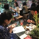 心を整える「水引・アートセラピー教室」の講座の風景