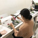 銀座でカジュアルにいけ花レッスンの講座の風景