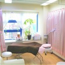 耳からキレイと元気をお届け！耳つぼジュエリー講師の講座の風景