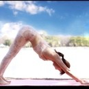 女性が輝く体作りヨガの講座の風景