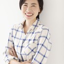 就活生、新人に贈る「好感度アップのメイク教室」の講座の風景