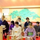 シテ方観世流能楽師　の講座の風景