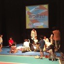 こども向け・大人向けの演劇ワークショップの講座の風景