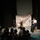 こども向け・大人向けの演劇ワークショップの講座の風景