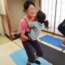 SUNNY DAY 　狛江市の子連れヨガの講座の風景