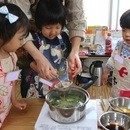 子育てkitchenの開催する講座の風景