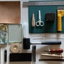 つくる楽しむ・原宿でレザークラフトの講座の風景