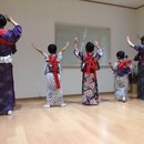 「日本の品格と美しさ」が身につく！日本舞踊のお教室の講座の風景