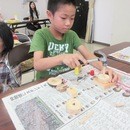 もくもく楽舎の木工＆工作教室の講座の風景