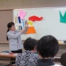 宮本眞理子　折り紙ORIART教室の講座の風景