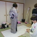 美しく見える着付けを学びましょうの講座の風景